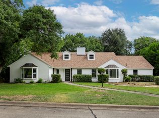 2849 Reedcroft Dr, Farmers Branch, TX 75234