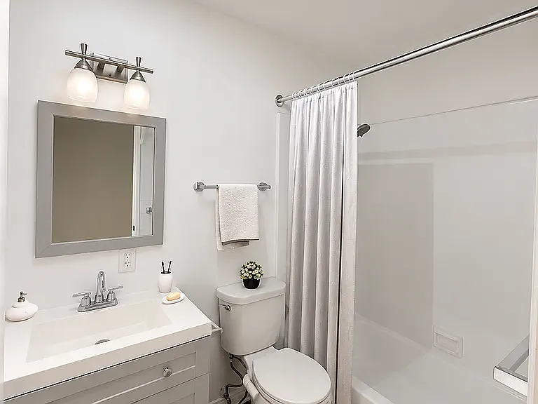 1 bed, $1,745 — Photo 3