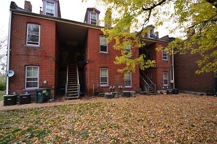 3rd image of 1324 Shenandoah Ave