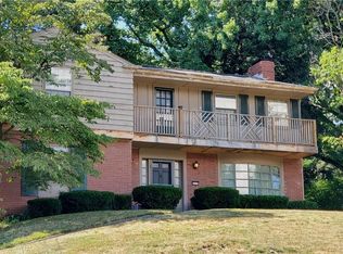 2630 Fairgreen Dr, Pittsburgh, PA 15241