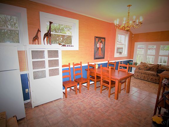 4th image of 12774 Tropicana Ln