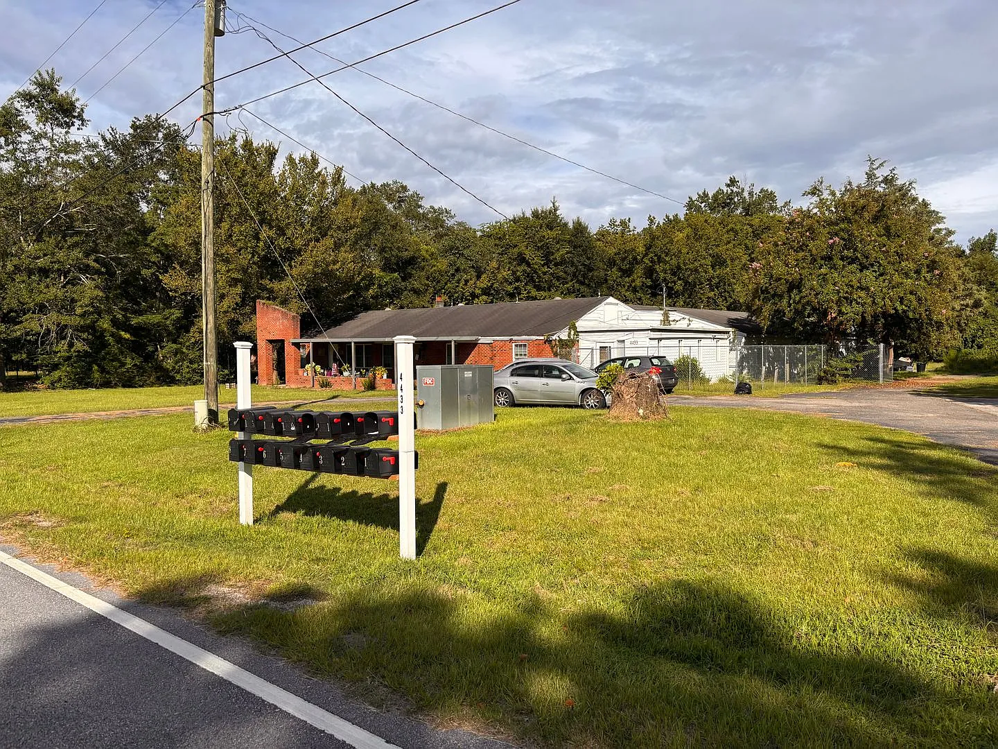 Rooming House For Rent — Photo 1