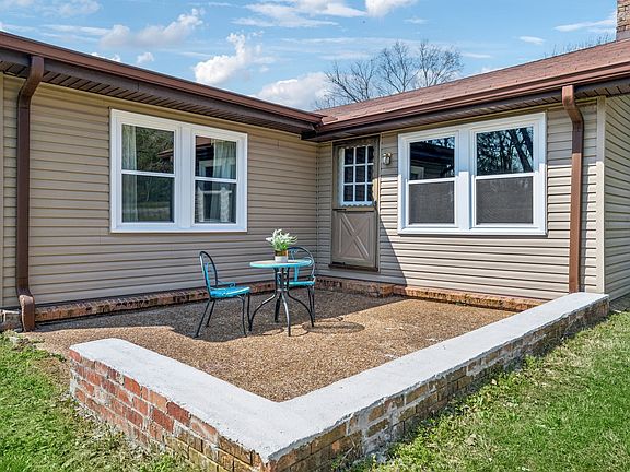 3rd image of 4279 Gosey Hill Rd