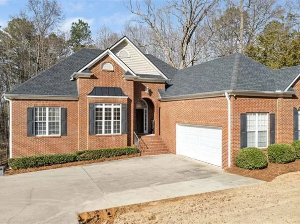 40 Planters Dr NW, Cartersville, GA 30120