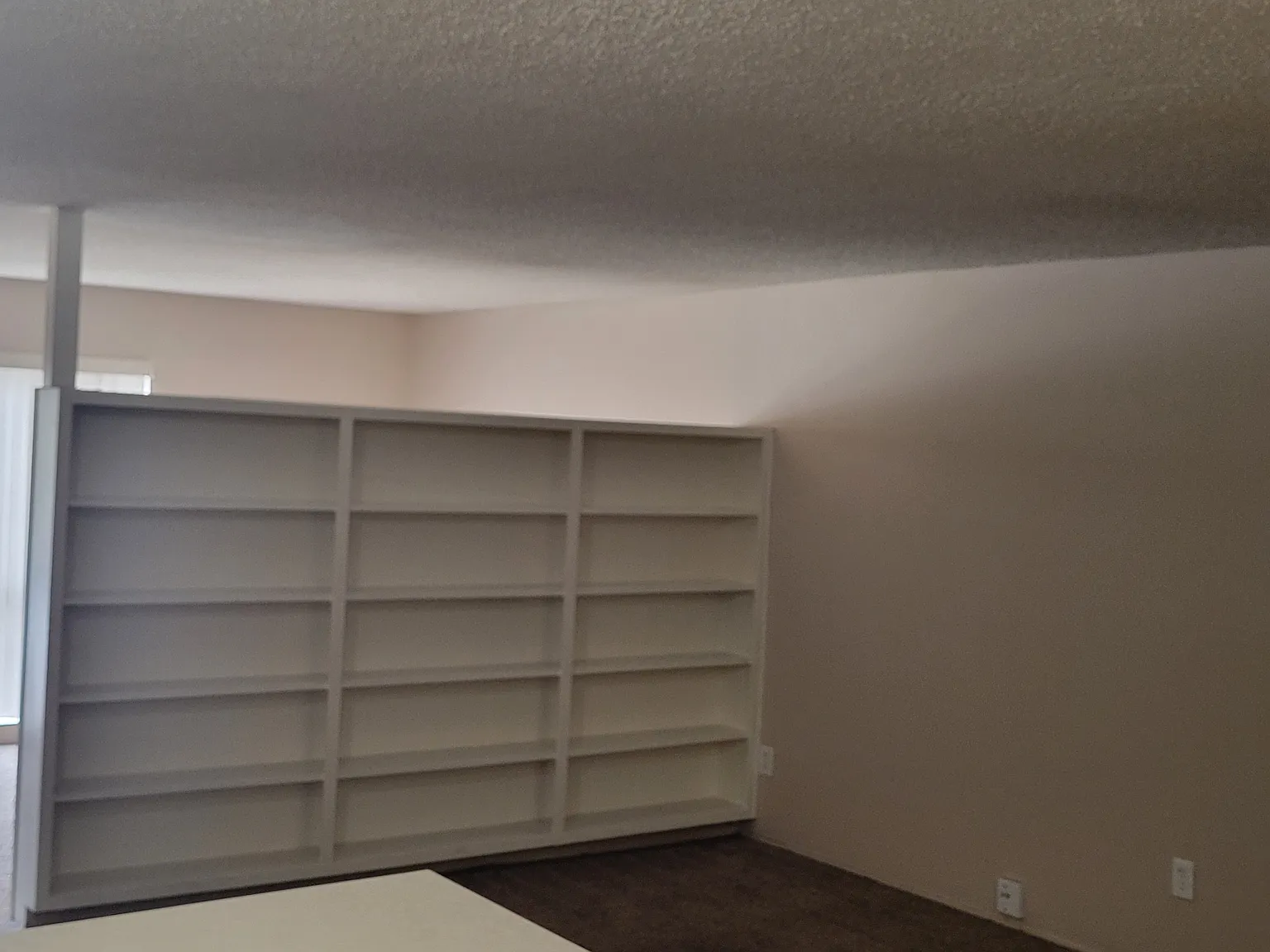Studio, 600 sqft, $1,800 — Photo 4