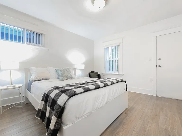 315 W 19th Ave #TOP — Photo 6