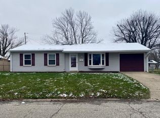 351 Deville Pl, New Whiteland, IN 46184