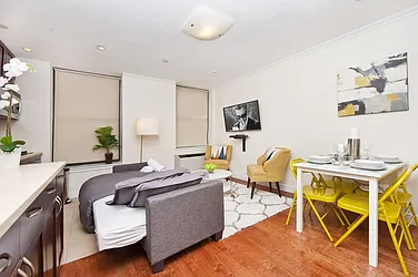 Rented by Eisenberg Exclusives