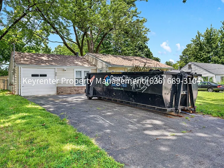 3627 High Dr — Photo 3