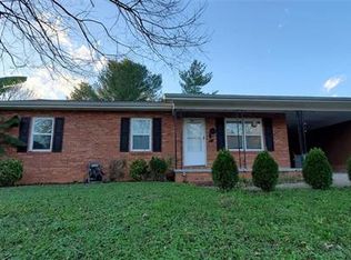 204 Michaels St, Morganton, NC 28655