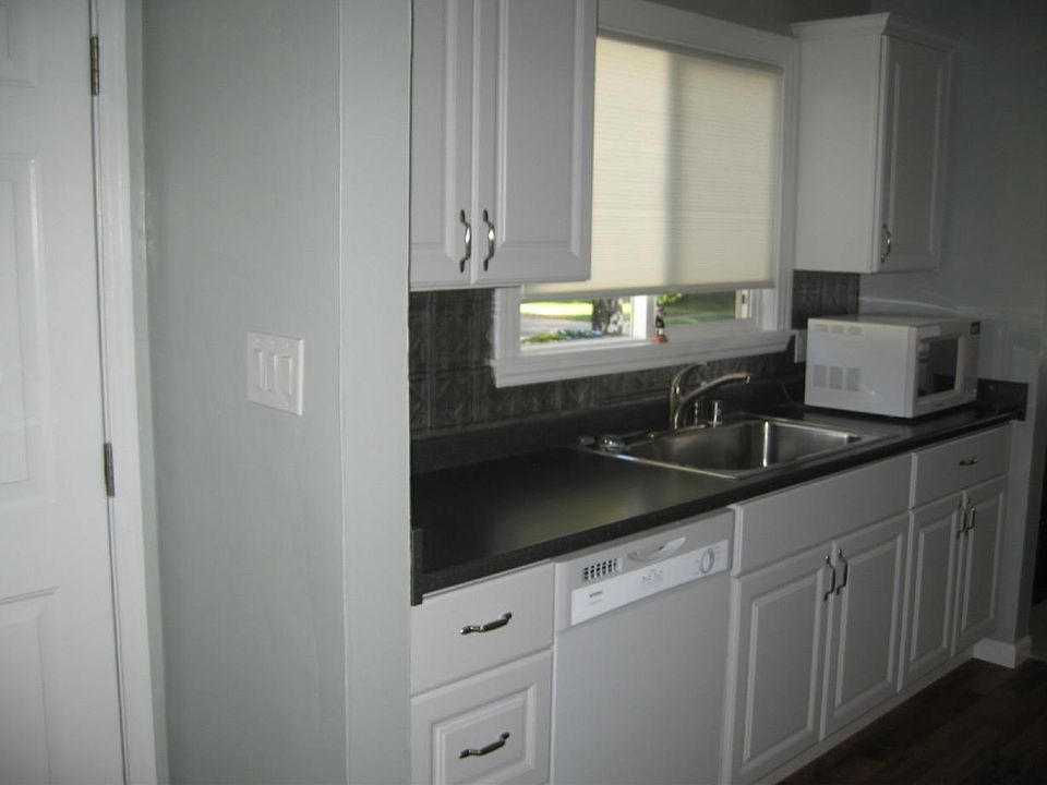 2nd image of 4601 Henry Way