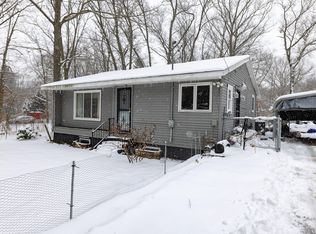 155 Cora Ave, Muskegon, MI 49445