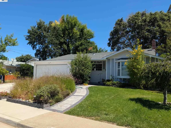 5515 Alaska Dr, Concord, CA 94521