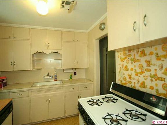 3rd image of 1251 N Braden Ave