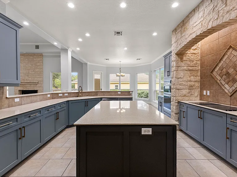 26807 Interstate Highway 10 W #2 — Photo 10