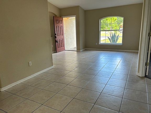 5th image of 5 Birchtree Way