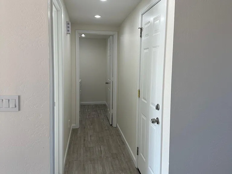 6834 S 43rd Pl — Photo 16