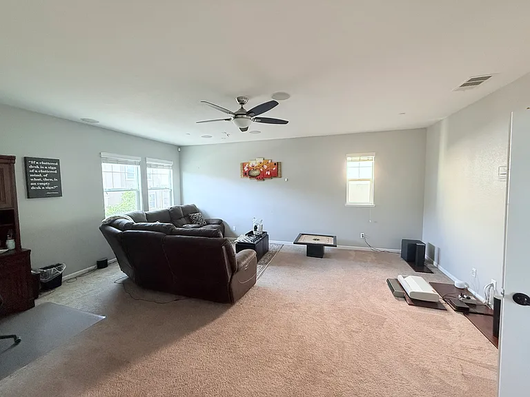 630 W Huntington Ave — Photo 46