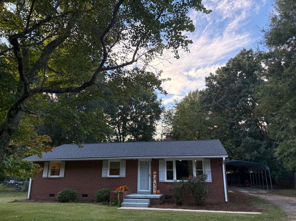 318 Chinquapin Rd
