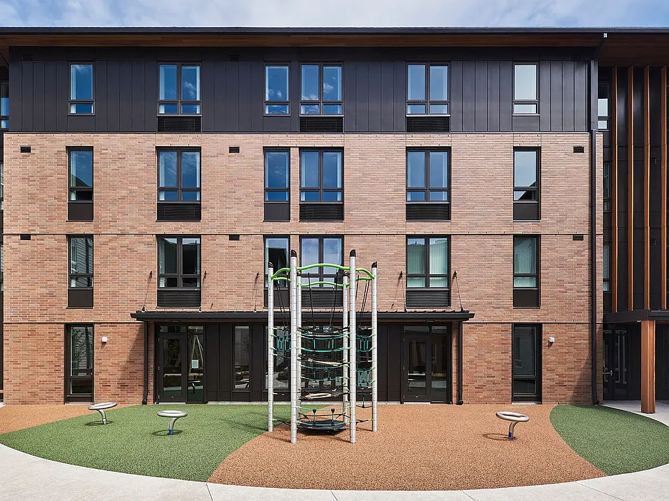 Crescent Court