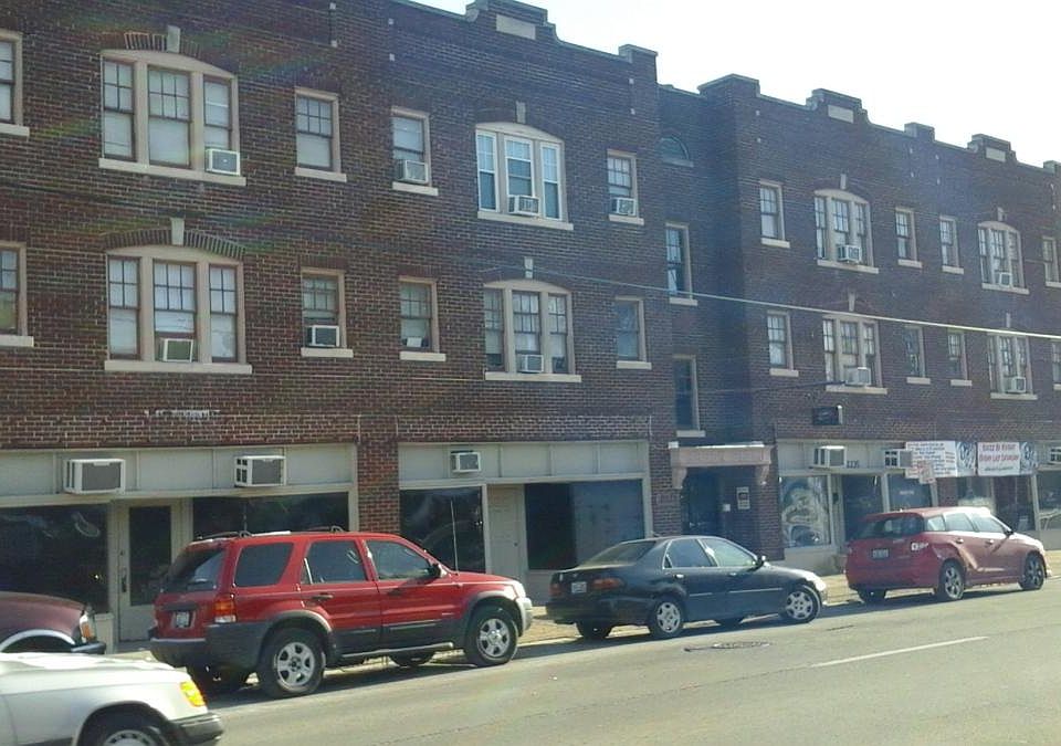 2nd image of 2233 S Preston St