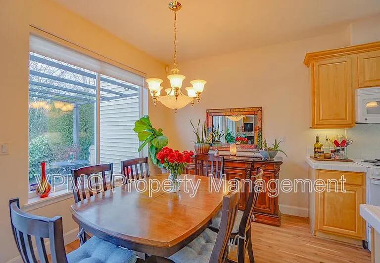 1810 SE 112th Pl — Photo 10