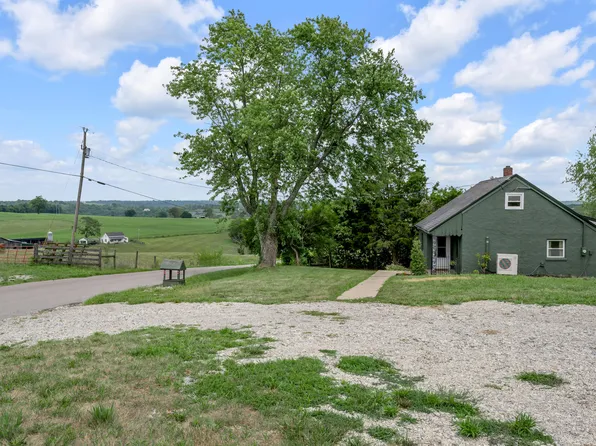 958 Pollys Bend Rd, Lancaster, KY 40444