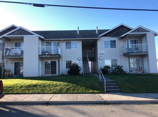 2618 Q Ave APT 3, Anacortes, WA 98221