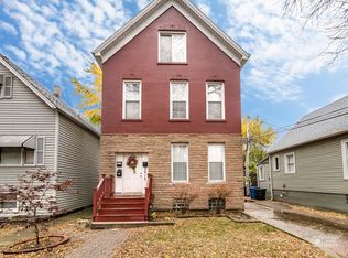 3915 N Hermitage Ave #1, Chicago, IL 60613