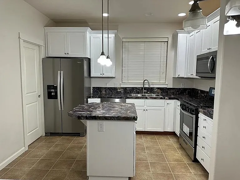 1248 SW 162nd Ave — Photo 9