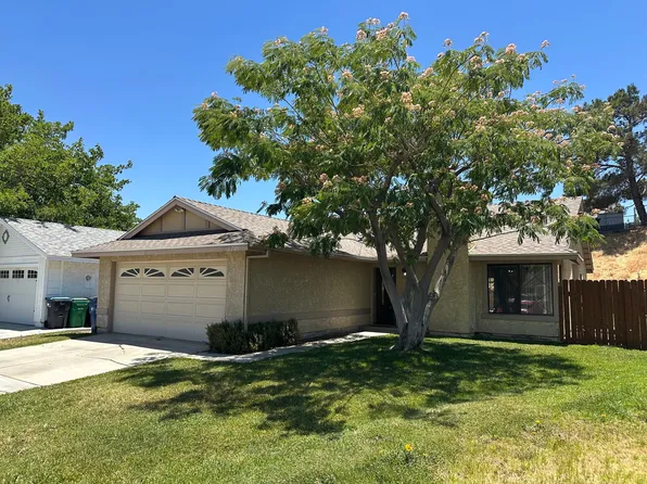 2726 Coria Pl, Palmdale, CA 93550