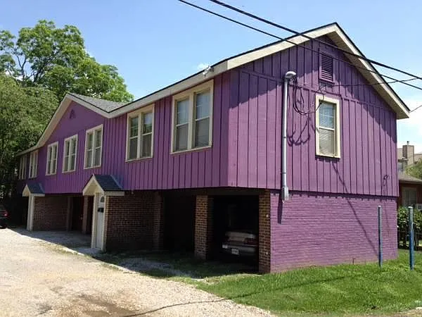 160 E State St — Photo 1