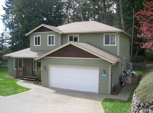 2765 Hillside Dr NE, Bremerton, WA 98310