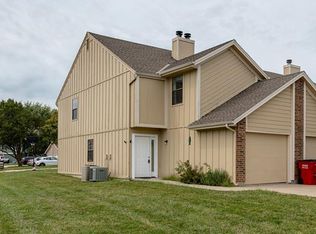 519 NE 6th St APT A, Blue Springs, MO 64014