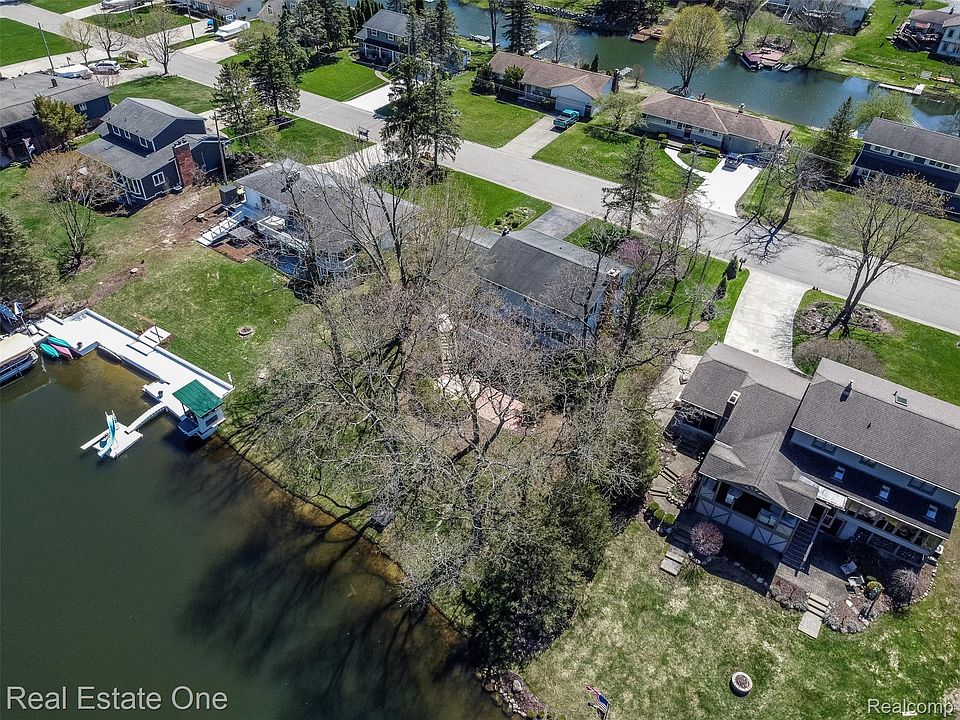 10420 Cedar Point Dr, photo 9
