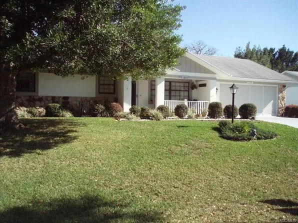 3889 N Blazingstar Way, Beverly Hills, FL 34465