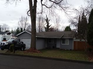 306 Christopher Ct, Molalla, OR 97038