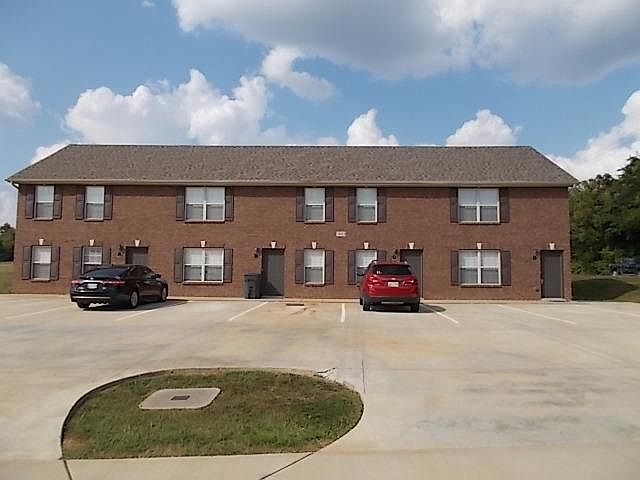 1st image of 1801 Beckett Dr APT A