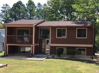 6 Parkridge Ct, Durham, NC 27705