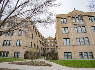 146 Clyde Ave APT 2E, Evanston, IL