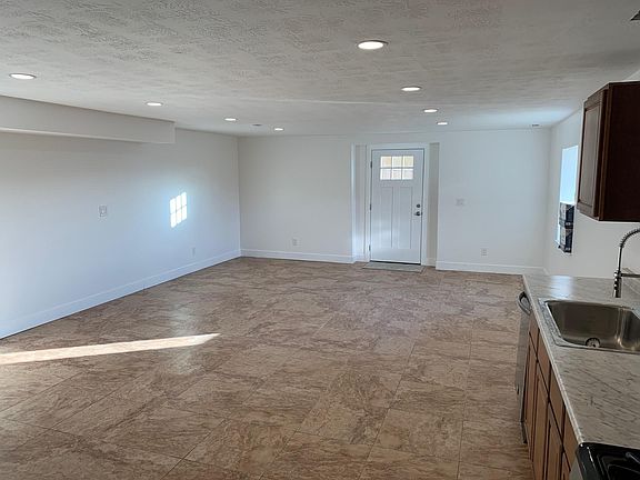 2nd image of 5019 N Shadow Wood Dr #1