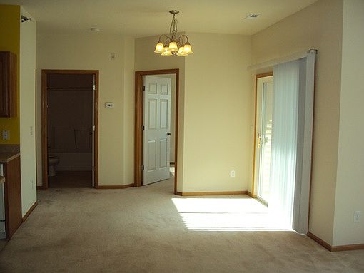 4th image of 10320 Norfolk Dr Unit 16