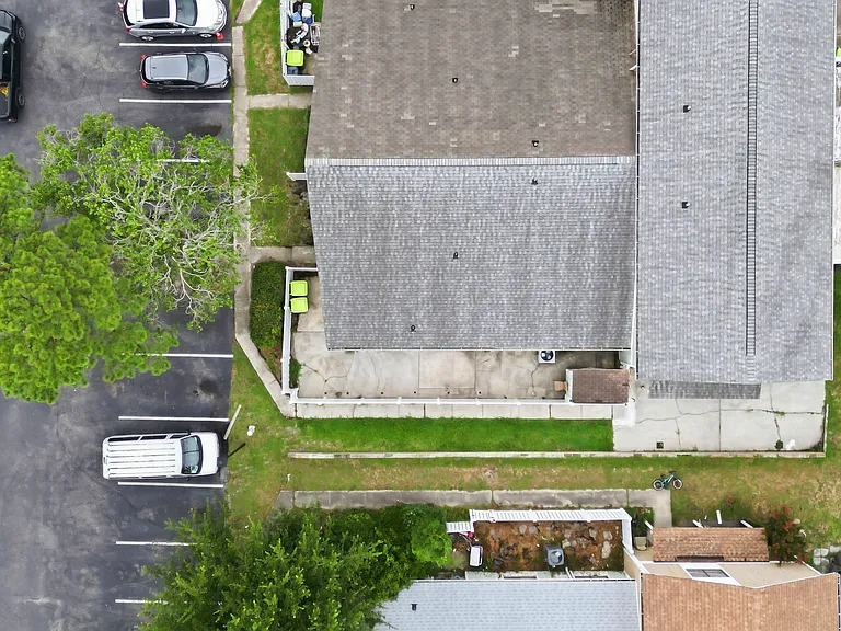 1451 Turkey Ridge Dr #D — Photo 37