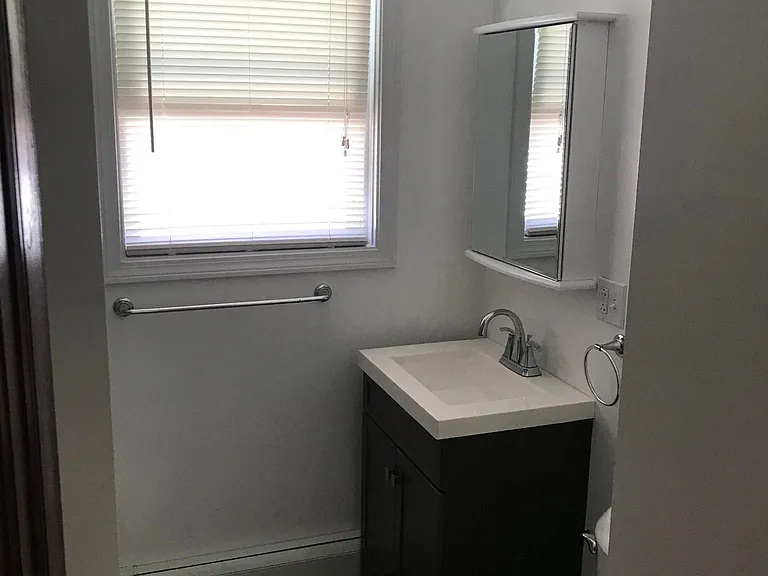 26 Radcliffe Ave #2 — Photo 10