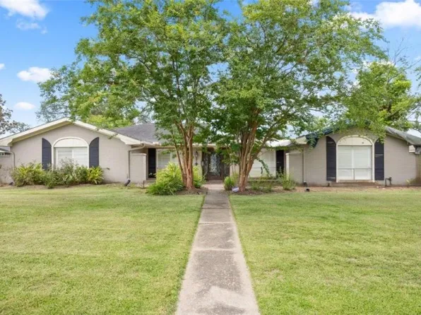 215 Orchard Dr, Lake Charles, LA 70605