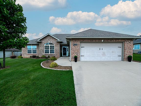 4th image of 14439 Monarch Dr