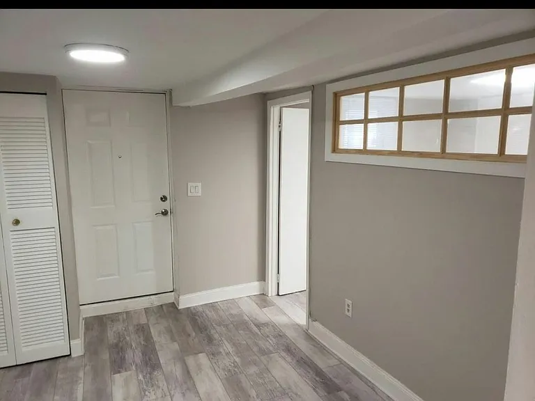 89 N Malcolm St #1 — Photo 2