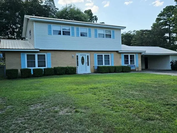 130 Stephanie Dr, Ozark, AL 36360