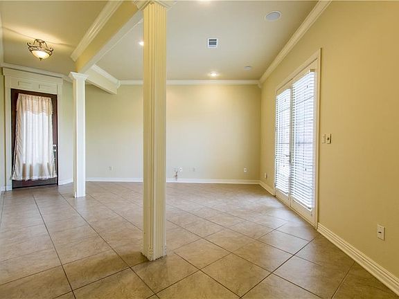 3rd image of 2620 S Everest Ave