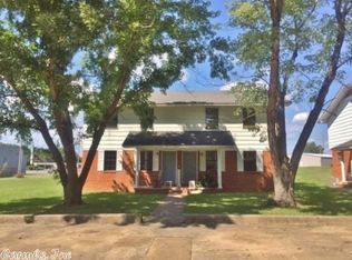 904 McCulloch St APT B, Beebe, AR 72012